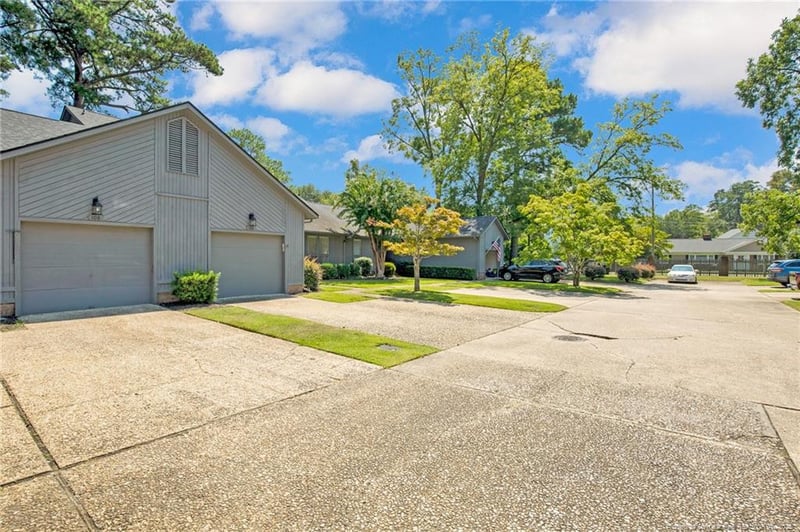 106 Woodrow St, Fayetteville, NC 28303