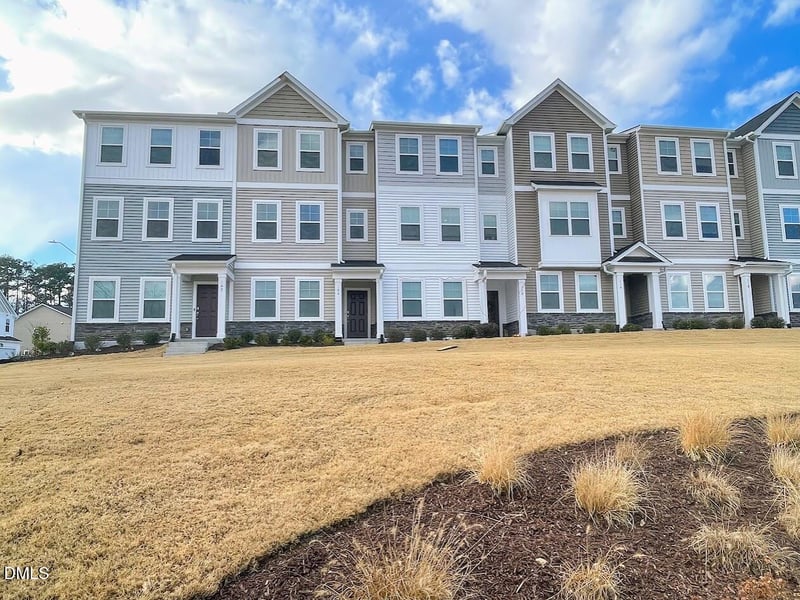 106 Zealand Ct, Raleigh, NC 27610