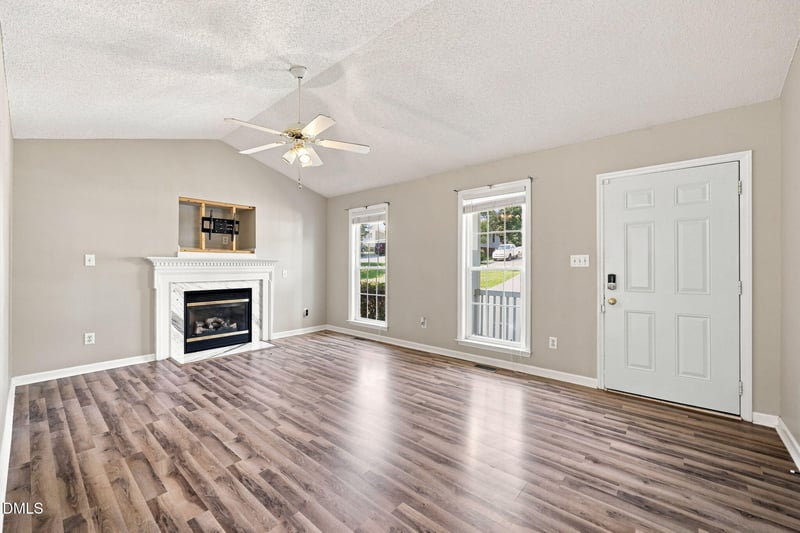 106 Zircon Ln, Knightdale, NC 27545