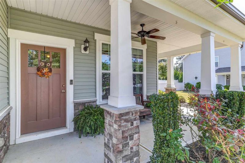 1060 Adams Point Dr, Garner, NC 27529