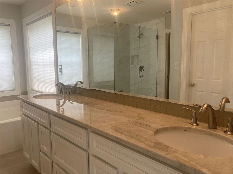 10600 Pride Rock Ct, Raleigh, NC 27614