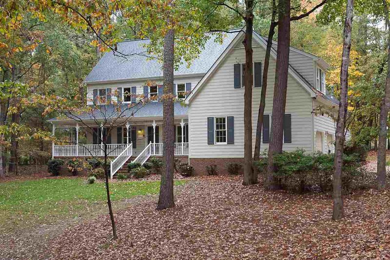10604 Leslie Dr, Raleigh, NC 27615