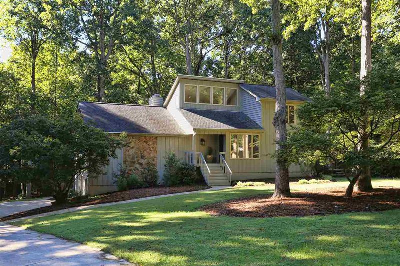 10604 Soma Ct, Raleigh, NC 27613