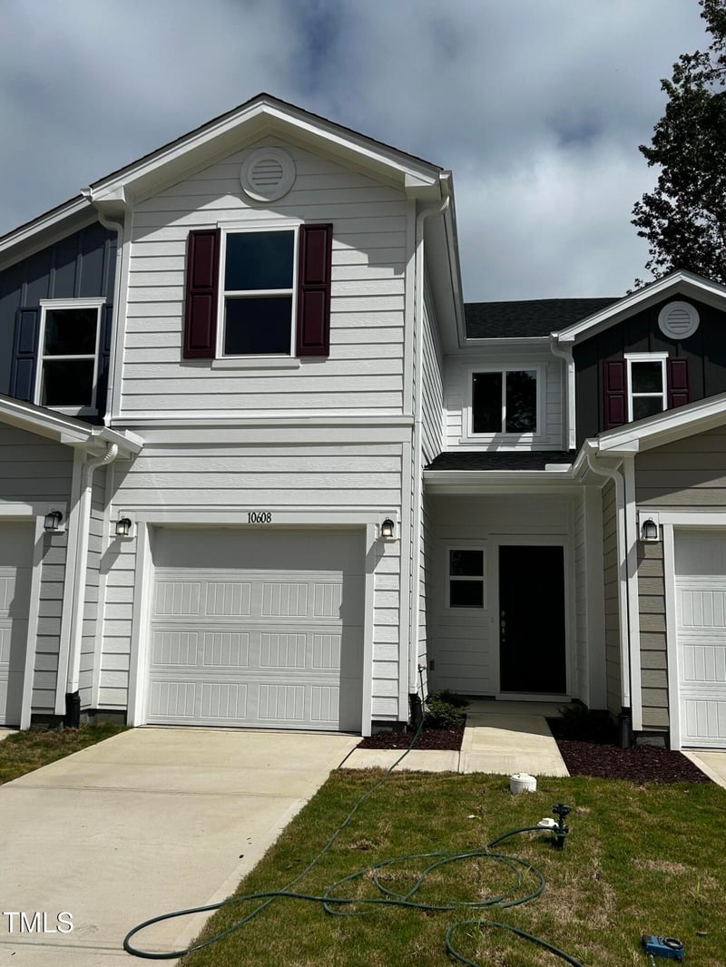 10608 Brookside Reserve Rd, Raleigh, NC 27614