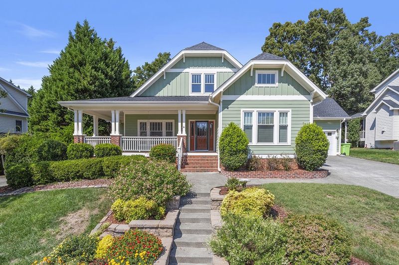 10609 Highstream Dr, Raleigh, NC 27614