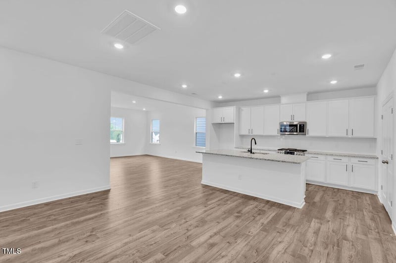 1061 Hardin Hill Ln, Knightdale, NC 27545