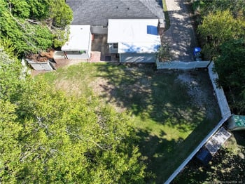 1061 Mohawk Ave, Fayetteville, NC 28303