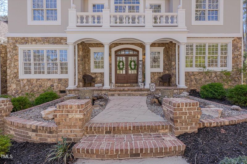 1061 Silverleaf Dr, Youngsville, NC 27596