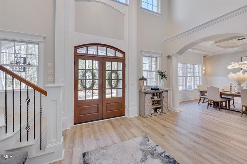 1061 Silverleaf Dr, Youngsville, NC 27596