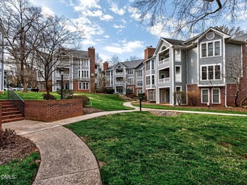 1061 Wirewood Dr #204, Raleigh, NC 27605