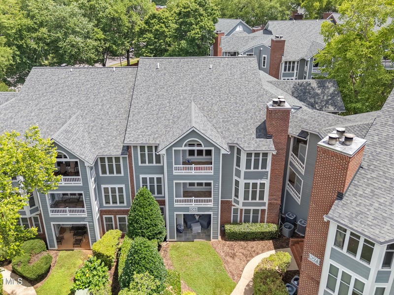 1061 Wirewood Dr, Raleigh, NC 27605