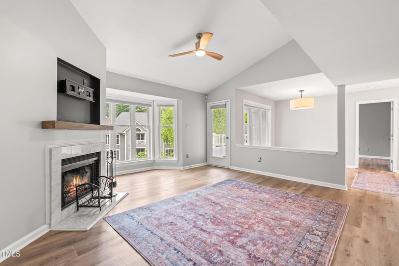 1061 Wirewood Dr, Raleigh, NC 27605