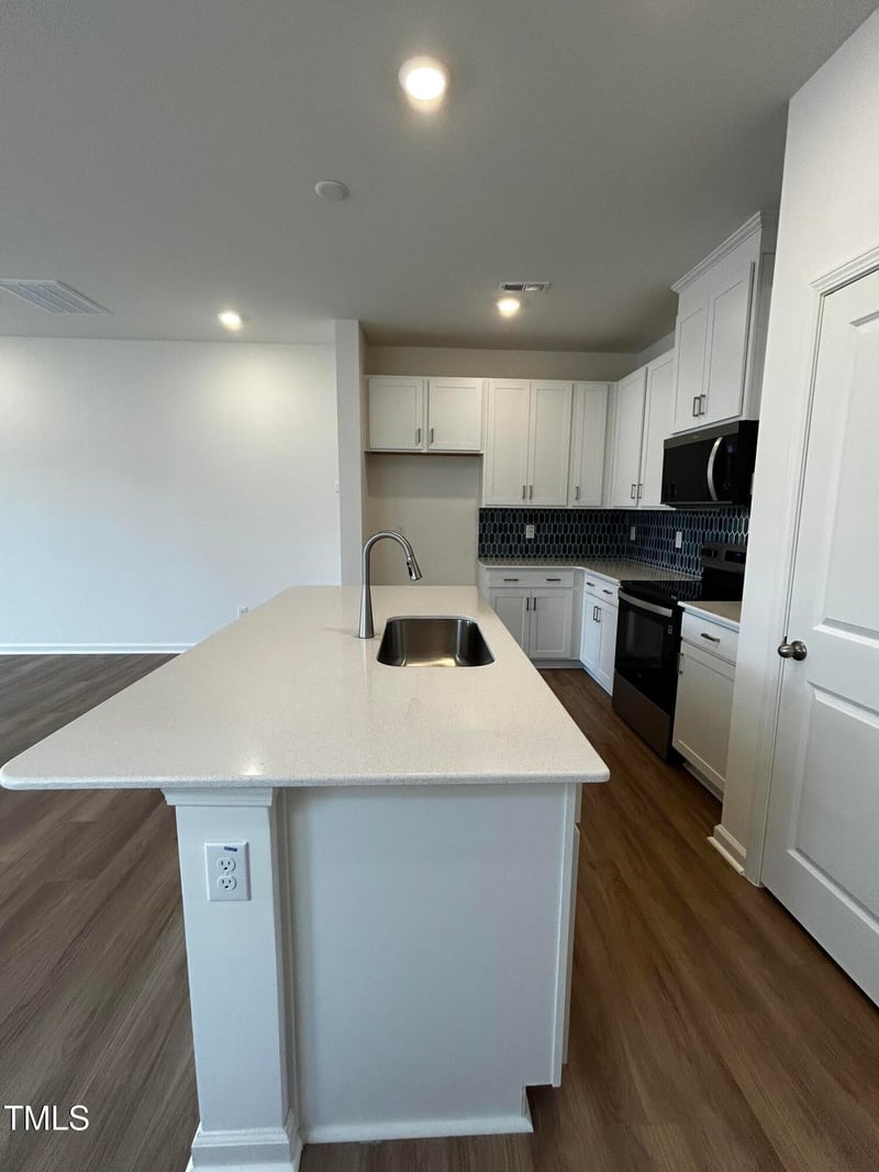 10610 Brookside Reserve Rd, Raleigh, NC 27614