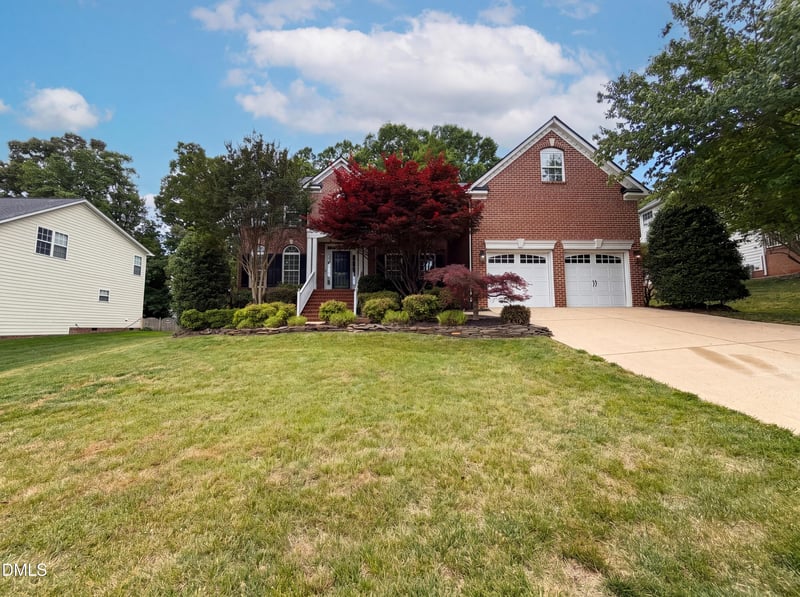 10613 River Forest Dr, Raleigh, NC 27614