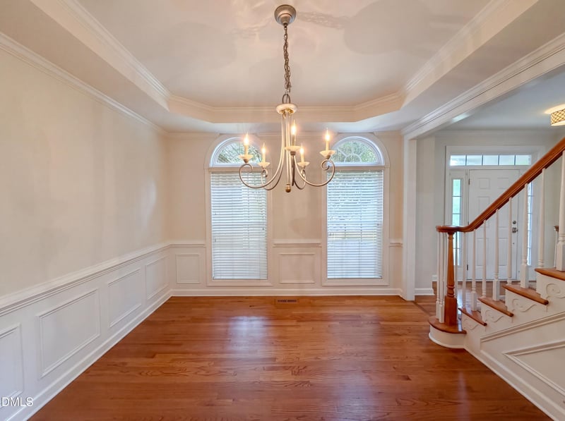 10613 River Forest Dr, Raleigh, NC 27614