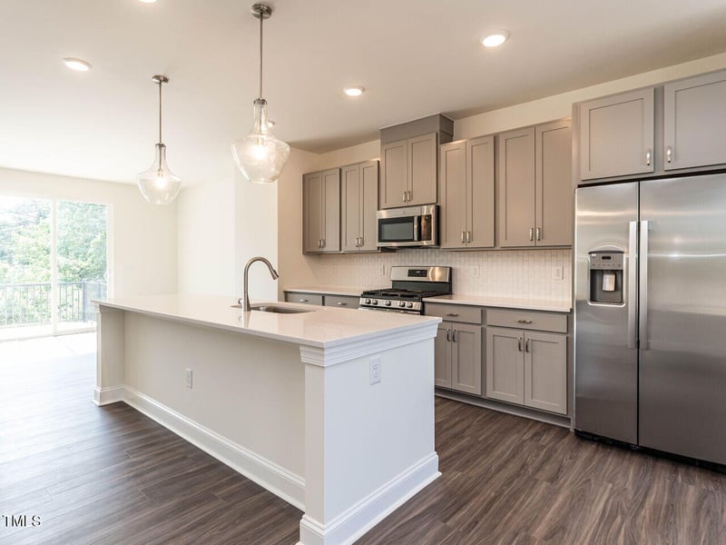 10618 Pleasant Branch Dr, Raleigh, NC 27614