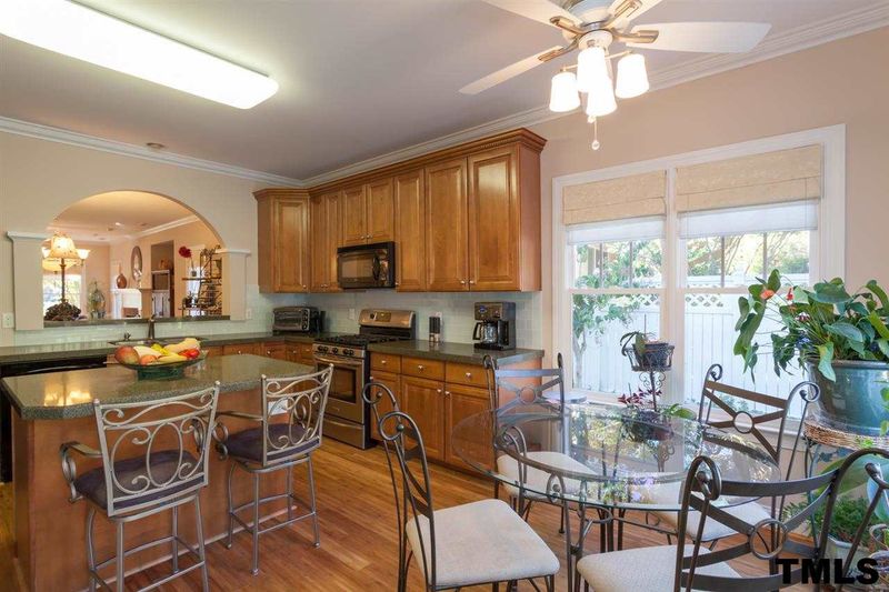 10621 Cokesbury Ln, Raleigh, NC 27614
