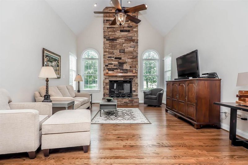 10624 Tarton Fields Cir, Raleigh, NC 27617