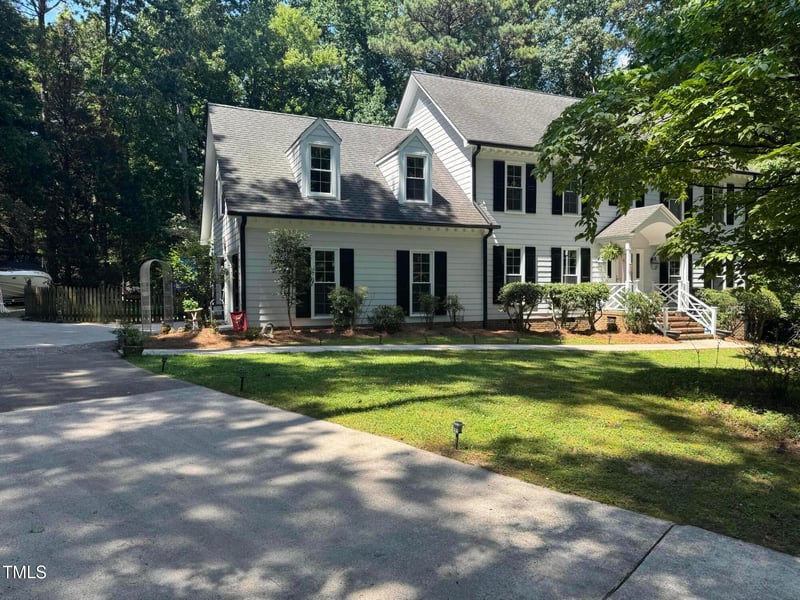 10625 Soma Ct, Raleigh, NC 27613
