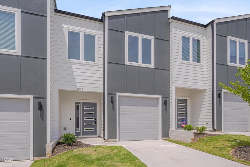 1063 Merlot Hills Ln, Durham, NC 27704