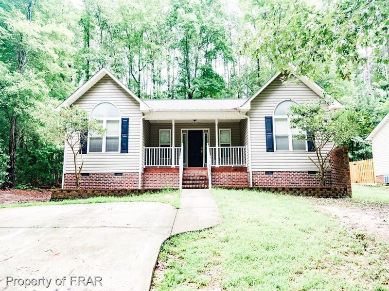 1063 Windrace Trl, Sanford, NC 27332