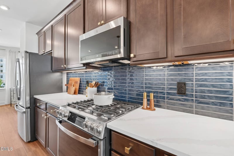 1063 Zelkova Ln, Chapel Hill, NC 27517