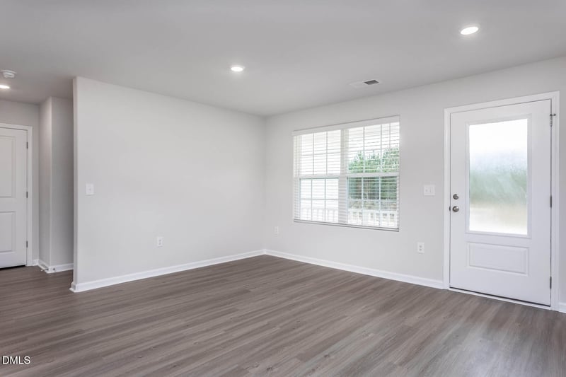 10631 Farmall Dr, Middlesex, NC 27557