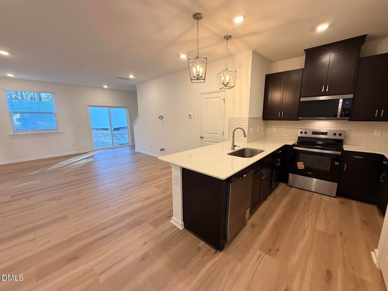 10637 Brookside Reserve Rd, Raleigh, NC 27614