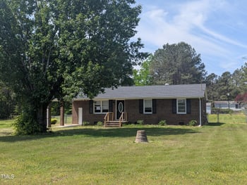 1064 Abbott Rd, Henderson, NC 27537