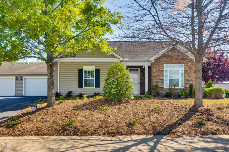 1064 Blue Bird Ln, Wake Forest, NC 27587