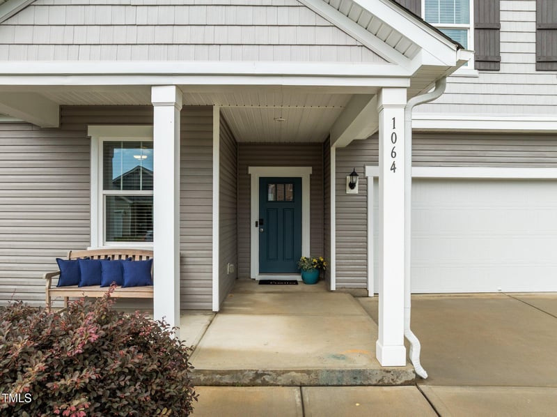 1064 Kafka Dr, Fuquay Varina, NC 27526