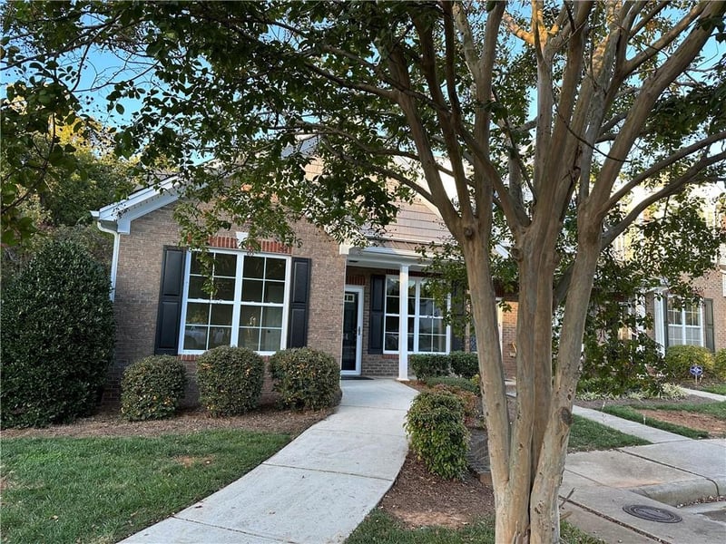1064 Kelso Ln, Burlington, NC 27215