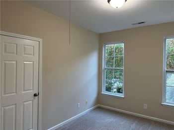 1064 Kelso Ln, Burlington, NC 27215