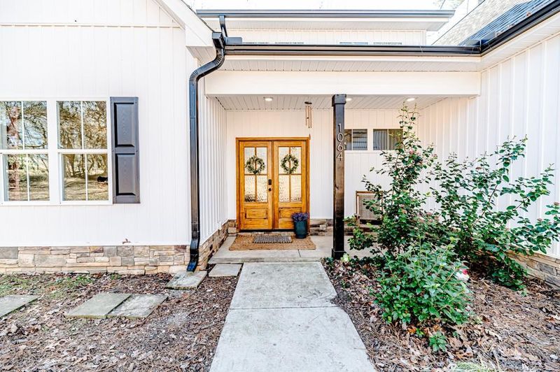 1064 Pumping Station Rd, Sanford, NC 27330