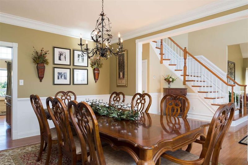 10644 Tarton Fields Cir, Raleigh, NC 27617