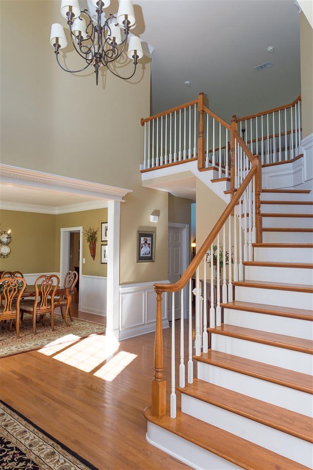 10644 Tarton Fields Cir, Raleigh, NC 27617