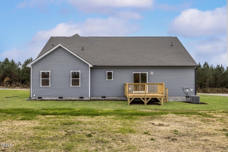 10649 Farmall Dr, Middlesex, NC 27557