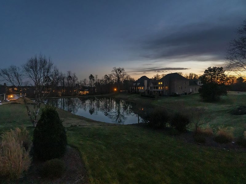 1065 Dunmore Dr, Burlington, NC 27215