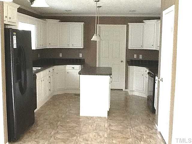 1065 W Holt St, Mebane, NC 27302