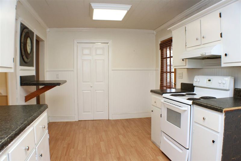 10658 Nc 62 Hw S, Burlington, NC 27217