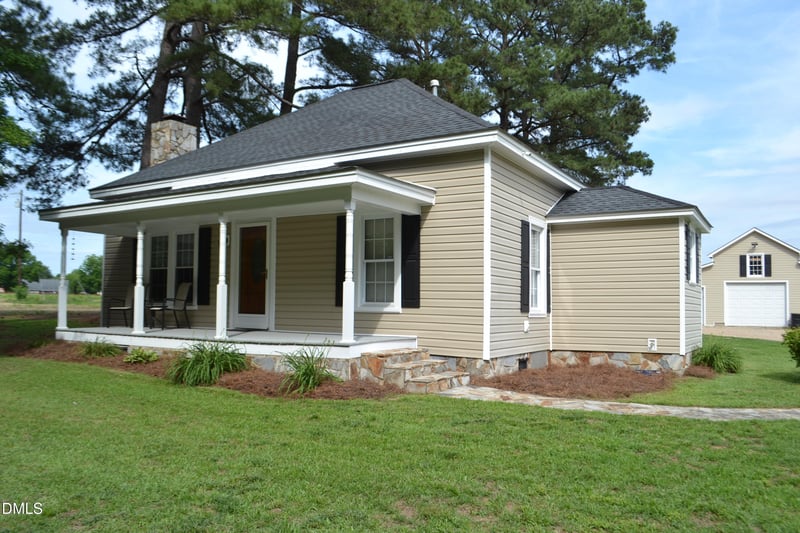 1066 Nc 27 , Lillington, NC 27546