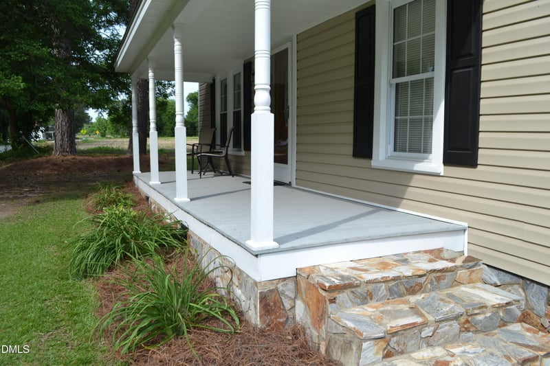 1066 Nc 27 , Lillington, NC 27546