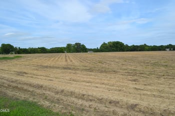 1066 Nc 27 , Lillington, NC 27546