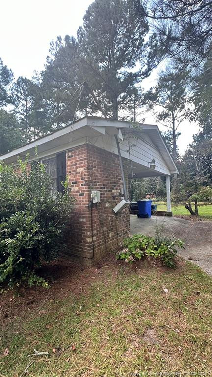 1066 Strickland Bridge Rd, Fayetteville, NC 28304