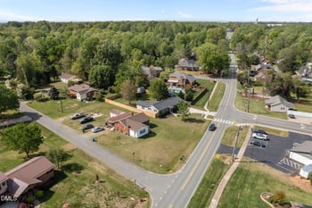 1066 Third St, Mebane, NC 27302