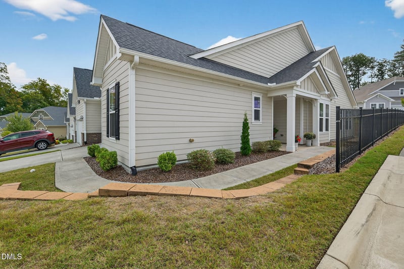 1067 Bingley Dr, Durham, NC 27703