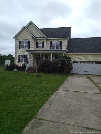 1067 John Mcmillan Rd, Hope Mills, NC 28348