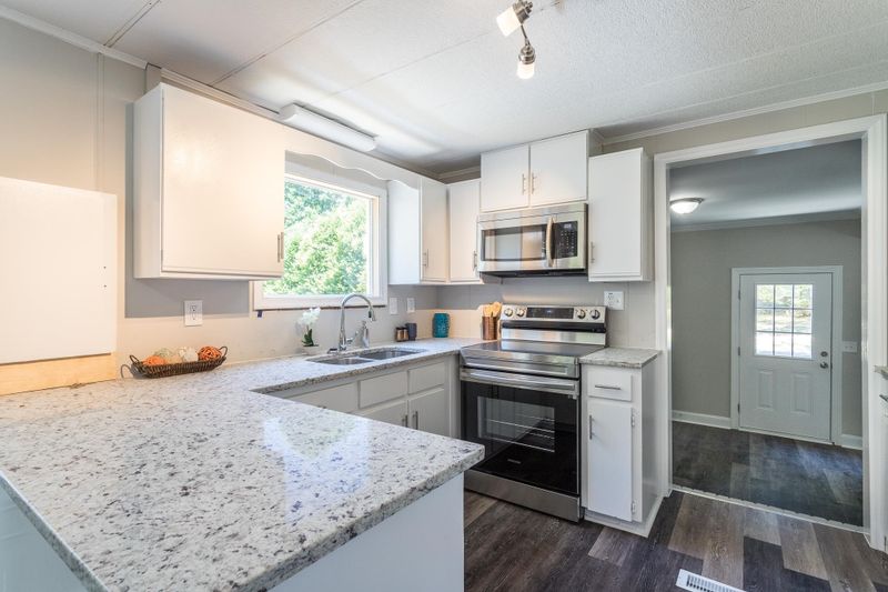 1067 Morphus Bridge Rd, Wendell, NC 27591