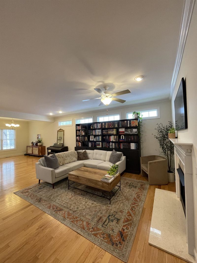 1067 Windrace Trl, Sanford, NC 27332