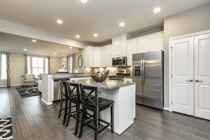 1068 Ambergate Station #1002A, Apex, NC 27502